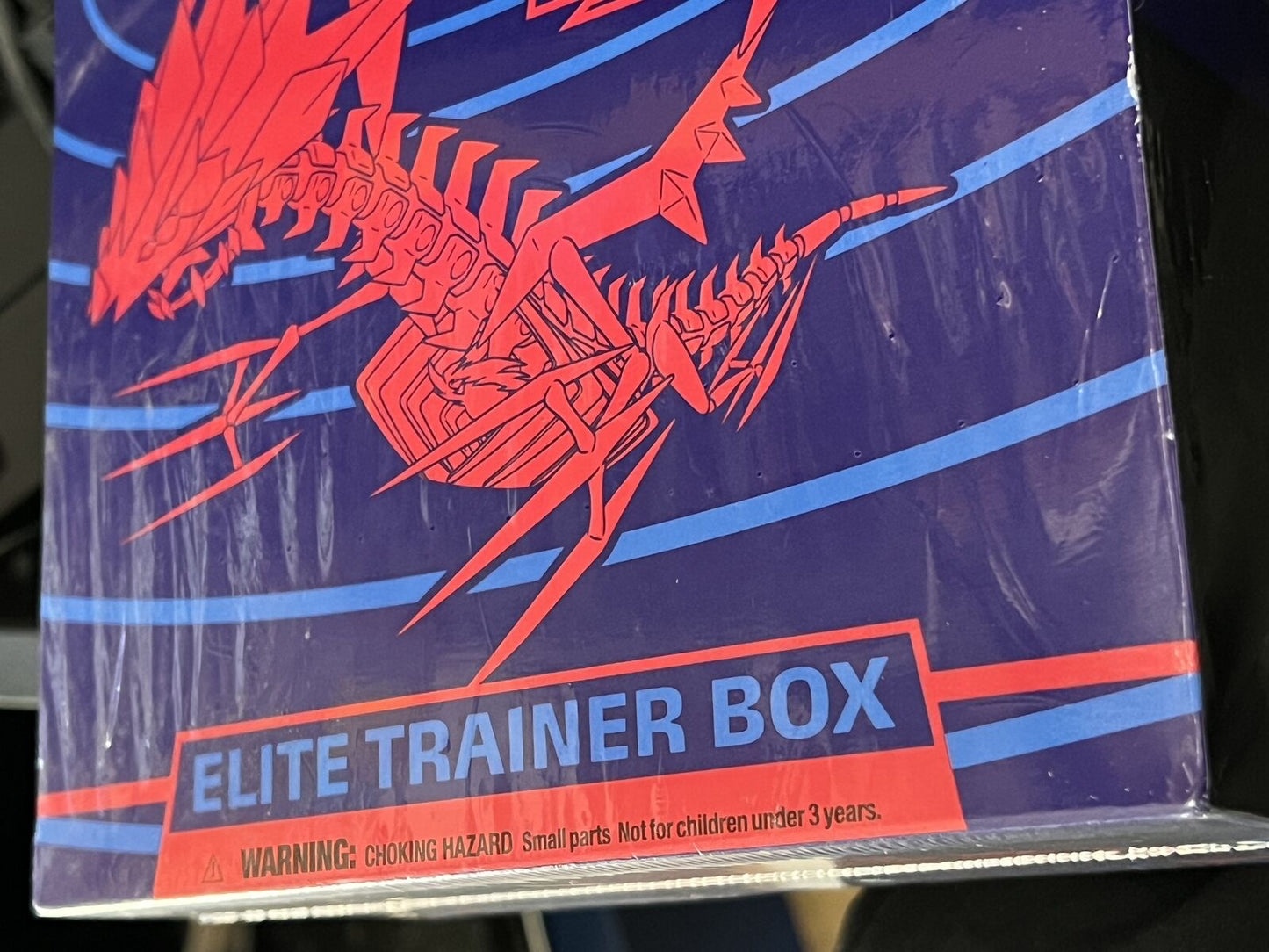 Darkness Ablaze Elite Trainer Box